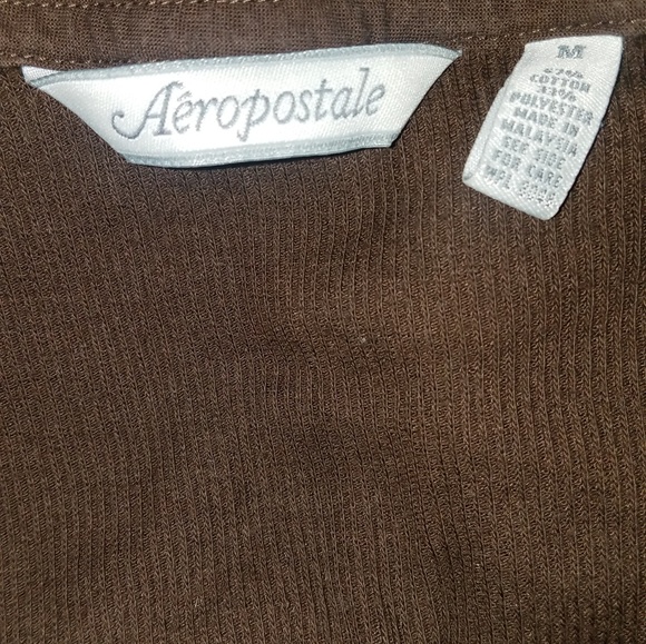 Areopostale top size Medium - Picture 2 of 3
